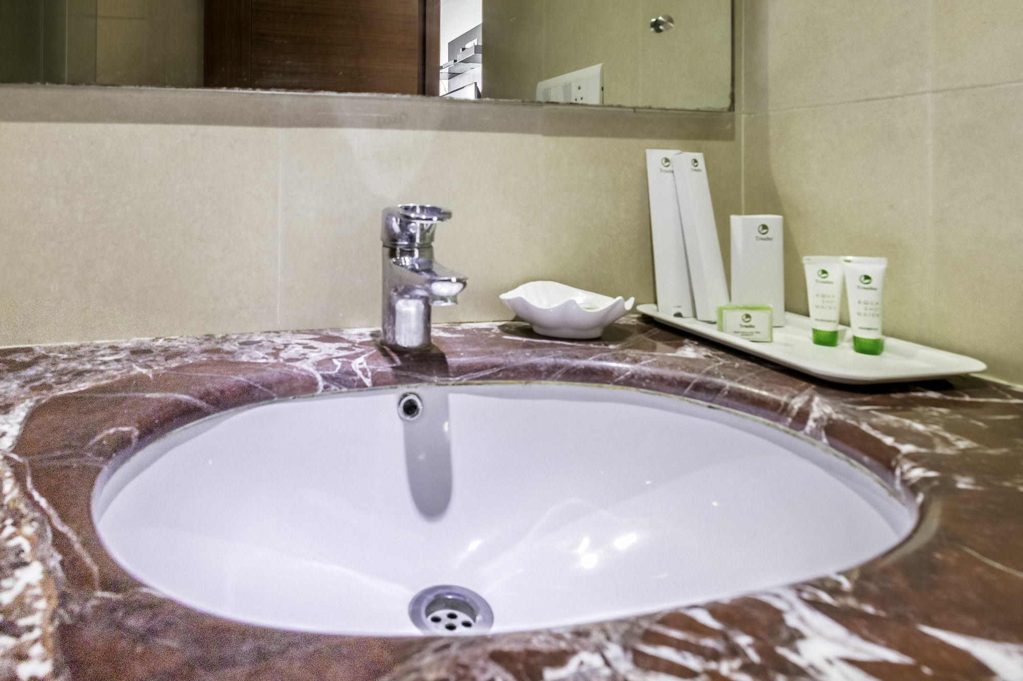 Hotel Treebo Trend J'S Five Two Boutique Chennai Zewnętrze zdjęcie