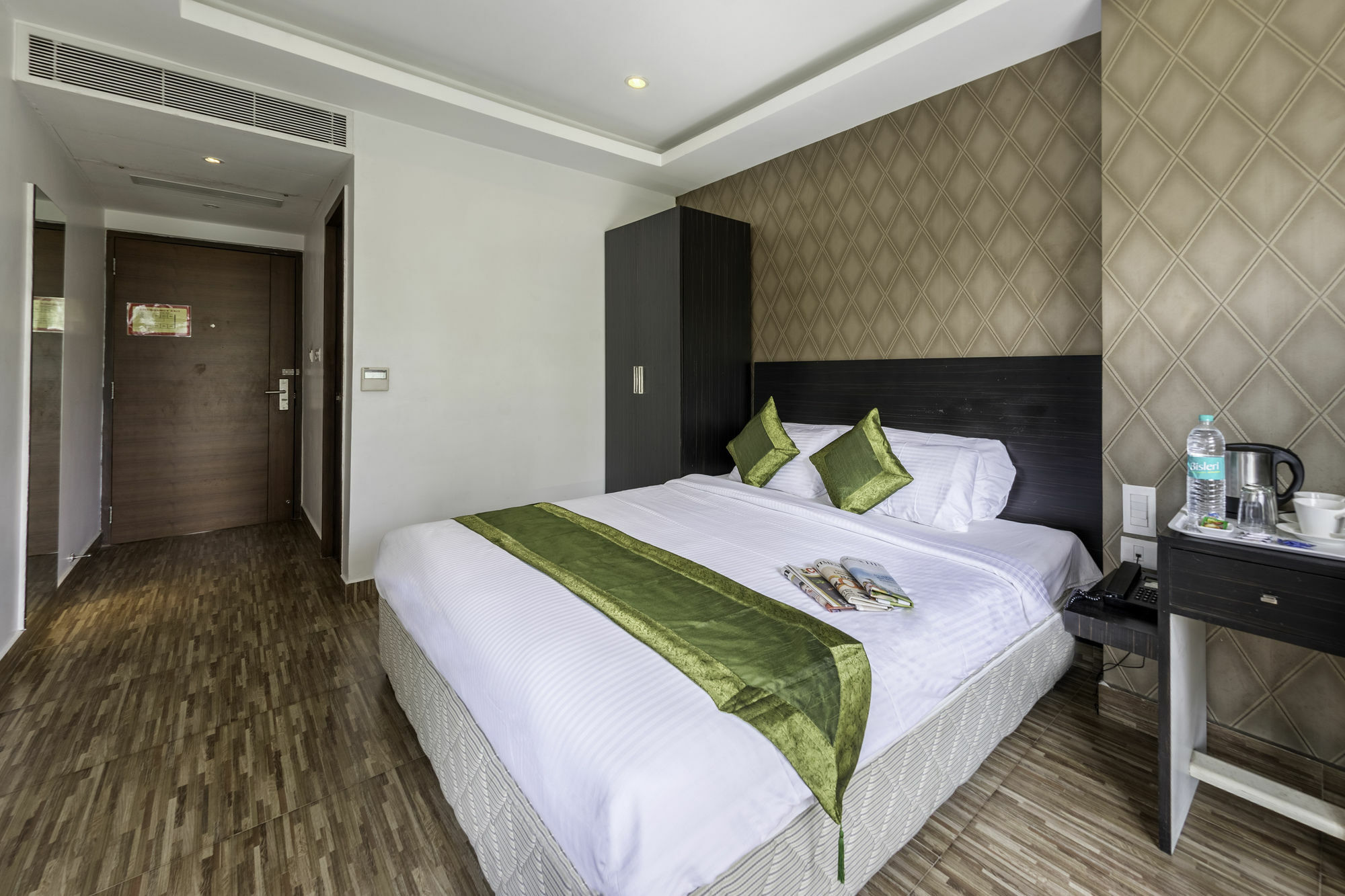 Hotel Treebo Trend J'S Five Two Boutique Chennai Zewnętrze zdjęcie